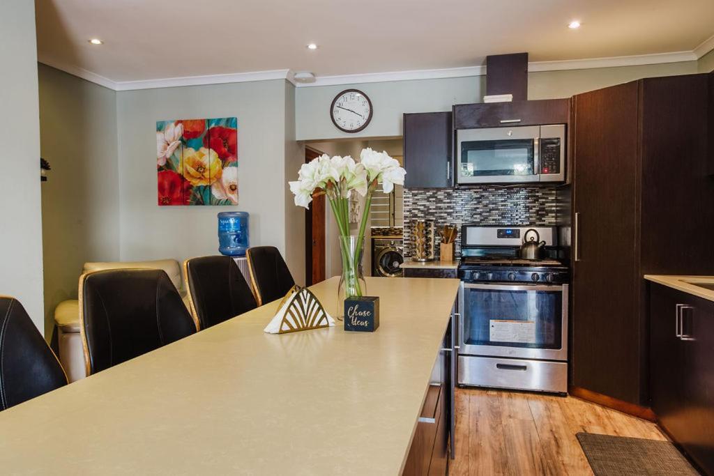 Platinum Cawa Apartments Нади Екстериор снимка