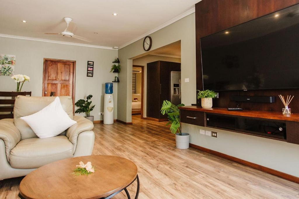 Platinum Cawa Apartments Нади Екстериор снимка